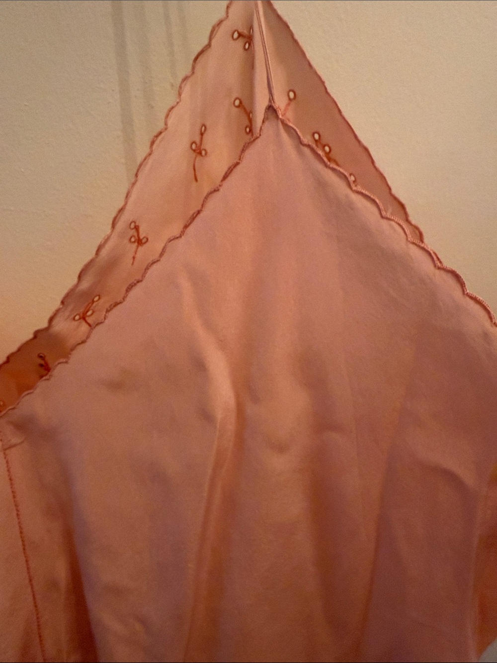 VintagePeach Satin Slip  Women Intimates & Sleepwear - Picture 8 of 14